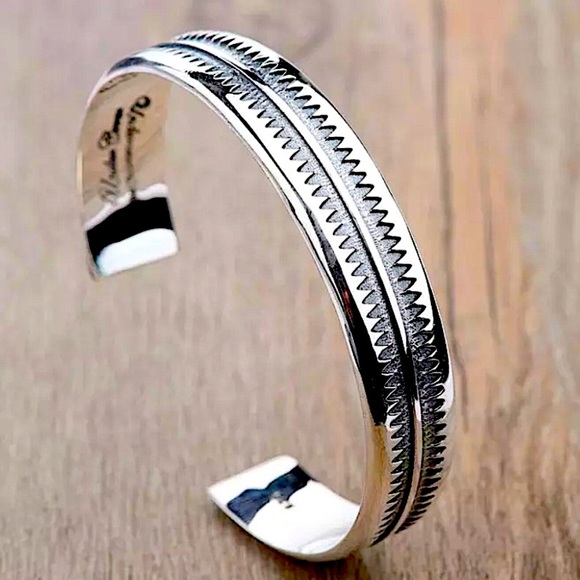 Minimalist Tooth Sterling Silver Cuff Bangle Bracelet - Picture 3 of 6